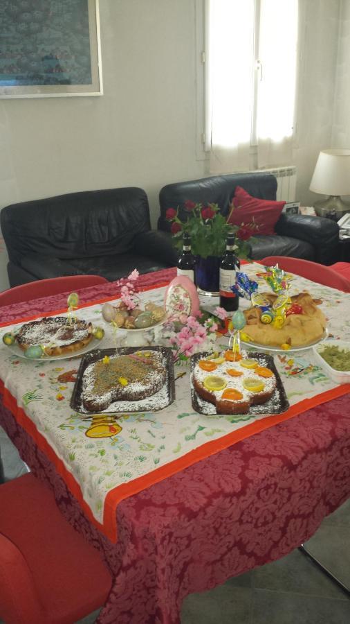 פררה Adelphi Room & Breakfast מראה חיצוני תמונה