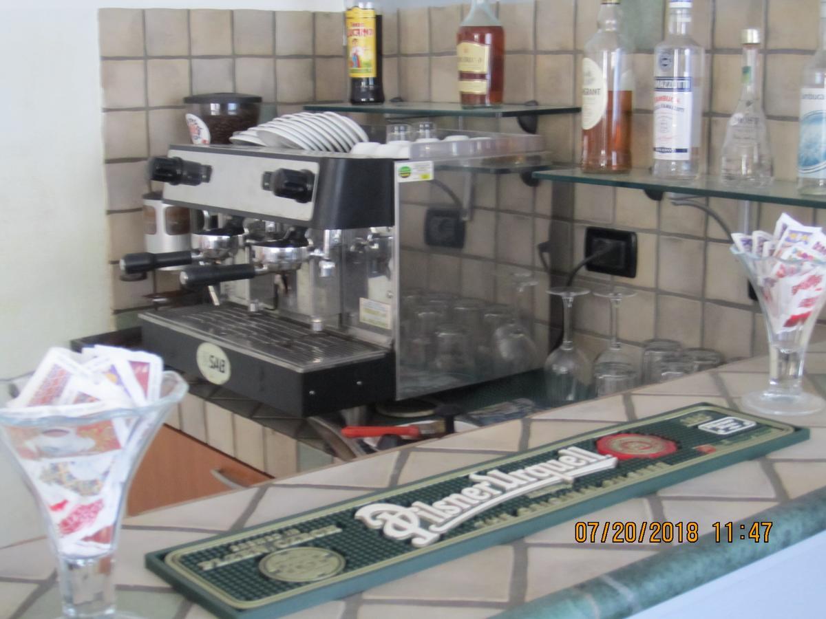 פררה Adelphi Room & Breakfast מראה חיצוני תמונה